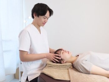 ヘルシールーム 六本木7丁目店(Healthy room)の写真/【全身整体+ヘッドスパで日々の疲れをほぐす♪】国家資格保持者による本格整体/小顔/骨盤矯正/ヘッドスパ