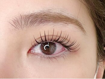 ミアン(Mian)の写真/モチの良さが人気の「フラットラッシュ」★雰囲気に合わせて本数とカールを選定して似合わせまつ毛を実現♪