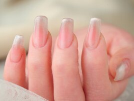 チーク×マグネットフレンチ人気