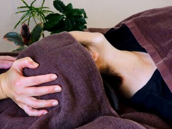 カルナ(CARNA)の写真/脳腸相関ケアで疲労やストレスからの自律神経の乱れを整える◎オーダーメイド施術でじんわりほぐす☆