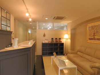 ルッソ 高松店/ラグジュアリー空間