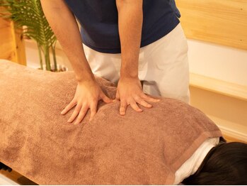 エムズ ファミリア あざみ野(M‘s Familia)の写真/冷えによる不調が起きやすい季節、知らず知らずのうちに溜まっているお疲れをケア！
