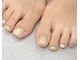 ファンネイル(fun nail)の写真/【ワンカラー5000円】足を美しく清潔に保つフットケア&お気に入りのジェルネイルでオシャレを楽しんで◆