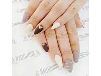 ネイリシャス(NAILICIOUS)/マットな上品ネイル☆