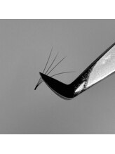 コマツアイラッシュ(komatsu eyelash)/ボリュームラッシュ　バインド