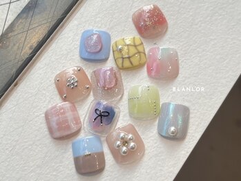 ネイルサロン ブランロール 三軒茶屋店(Blanl'or)の写真/≪高技術×提案力≫で多彩なデザインが大人気☆持ち込みデザインも大歓迎◎フットネイルで気分&女子力UP♪