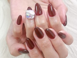 ボルドービジューネイル