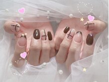 ブリー(Brille)/バレンタインネイル