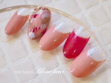 ネイルサロン ブランシュール(Nail Salon Blancheur)/くすみピンクランダムピーコック