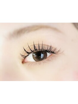 目の形にあったエクステ提案が得意