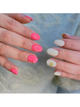 ジョリー(Jolie)/ぷっくりフラワーネイル