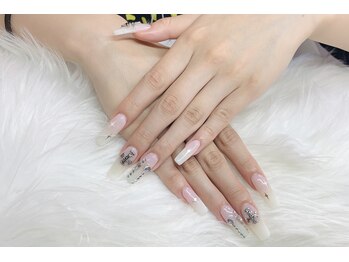 ヘブン ネイル 鶯谷(HEAVEN Nail)/クロスビジューネイル