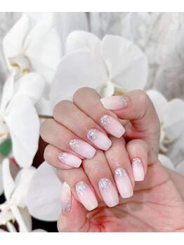 アリスネイル(Alice Nail)/赤羽／ネイル/ホワイトグラデ