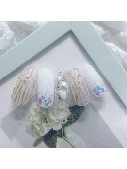 7月大人可愛いおでかけネイル