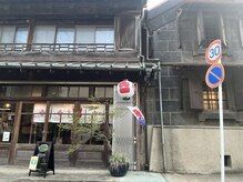 オーバル 藤沢(oval)の雰囲気（八一さんの中から2階へ上がります！）