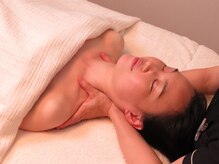 エッセンスマム 東京 プレナタールサロン(Prenatal salon)/ストレートネックに