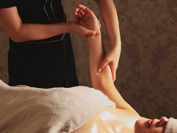 ブロッサムスパ(Blossom SPA)/オイルマッサージ リンパ