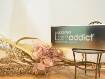 ティーアイズ Hairspace A.I.R店(T-eye's)/噂の美容液ラッシュアディクト