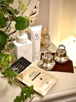 友愛はりきゅう美容整体院/最新毛穴洗浄!esV10