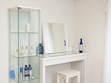 シュエマ(CHOUEMA)/［メイク＆ヘアお直しスペース］