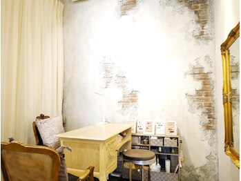 ドールズ ネイル(DOLLS NAIL)/オーナーが1人1人丁寧に施術