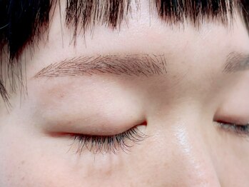 ラ フルール(La fleur)/眉毛エクステ