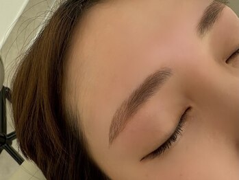 ウル(uru.)/アイブロウスタイリング