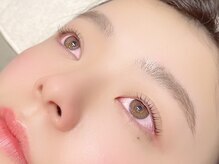 ウィ 太田(Oui)/素顔のまま、華やかな目元