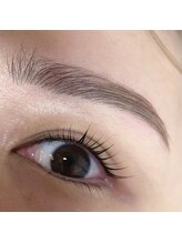 ミラッカ(Mi Lacca)/圧倒的な目力