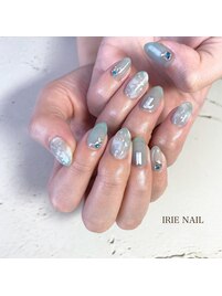 ジェルネイル　アート４本