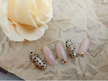 ネイルサロン&スクール ジーナ(GINA)/キラキラヒョウ柄ネイル