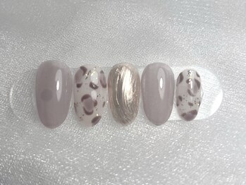ネイルバイピヌ(nail by pinu)/定額デザインアートコース