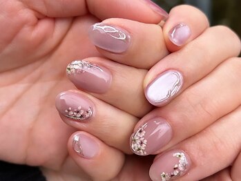 ユーネイル(you._nail)の写真/お仕事や家事育児で忙しい方も、時間を有効活用♪ベテランネイリストがスピーディにお仕上げいたします◎