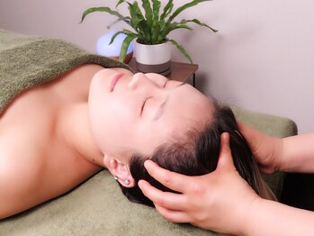 楽癒の写真/肩・首・肩甲骨周りがスッキリ♪ツボ、経絡ドライヘッドスパで巡り促進◎不眠・頭痛・頭重・眼精疲労に◎