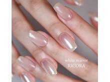 パラジェル×フィルインで長持ち。静かな個室空間