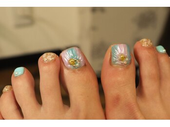 ネイルサロン ウノ 湘南平塚(UNO)/人魚の鱗ネイル