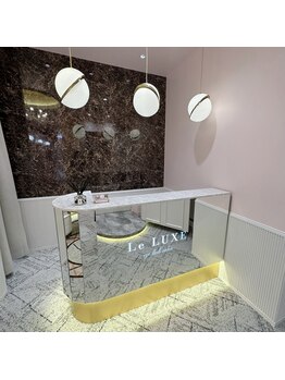 リュクス(Le LUXE)/こだわりの店内
