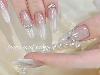 リオラ(Liora)/大人気ミラーグラデーション