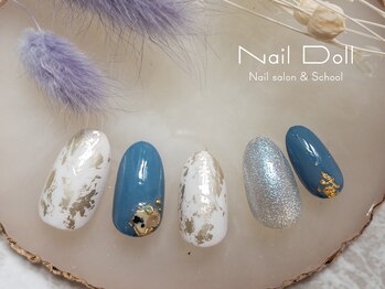 ネイルドール(Nail Doll)/ホイルアート×くすみブルー
