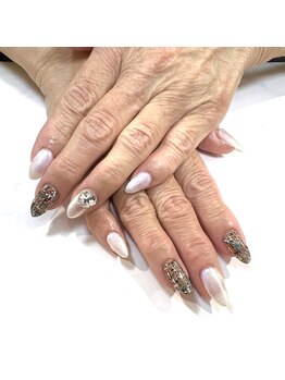 ネイルファクト/シンプルジェルネイル＆本格ケア