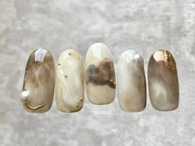 エムドットネイル 池袋(m.nail)/乳白×ブラウンニュアンス