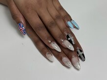 ノエムブロウ(Noeme brow)/