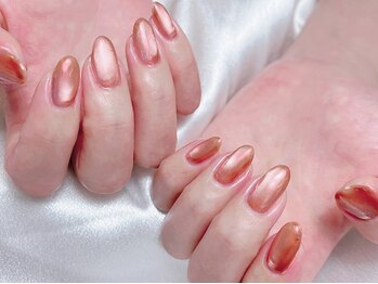 フローター 駒込店(FLOWATER)の写真/ネイルが初めての方や、爪の形にお悩みの方にも◎爪の状態を見極め、丁寧にケアしていくのでモチも抜群。