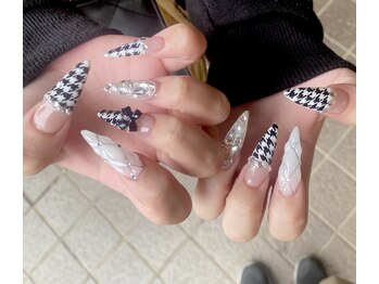 フォア ネイル(FOI NAIL)/