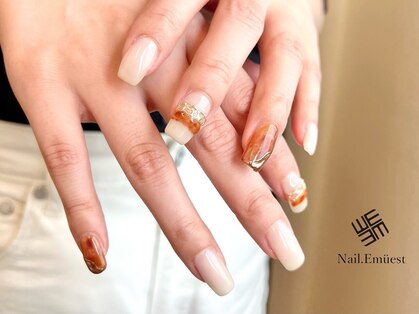 ネイル エミュスト(Nail Emuest)の写真
