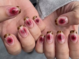 派手ネイルアート