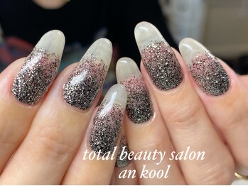 アンクール(an kool)/【ネイル】逆ラメグラデーション