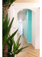 レニコ 三宮店(renico)/リゾート空間で