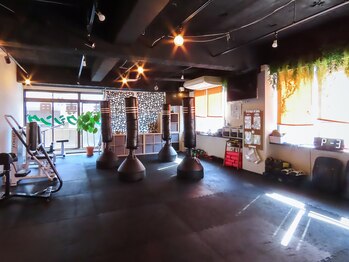 リボーンフロームゼロ 代々木上原店(ReBORN from ZERO)/ジム全体