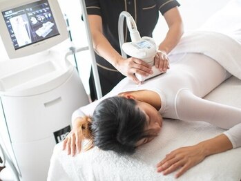 ブライダル アンド 痩身専門店 ブルーム(Bloom)の写真/ブライダル&痩身の専門サロン【Bloom】ならではの技術で、理想的にサイズダウン！本格痩身を実現します。